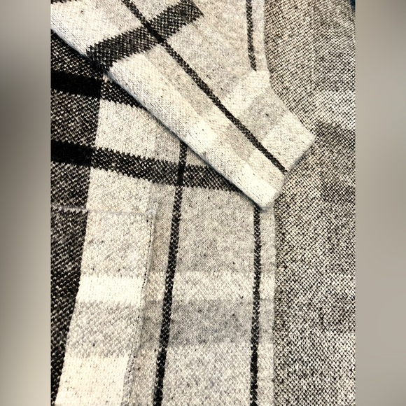 PASSPORT JACKET - Picture 6 of 10